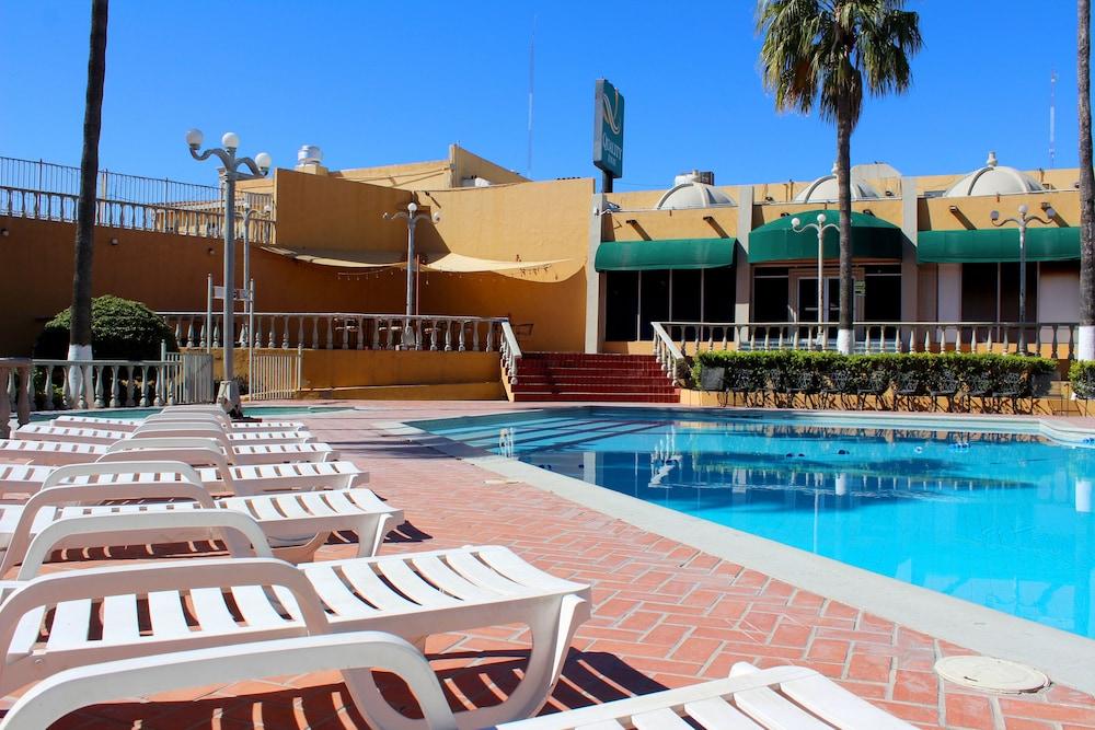 Quality Inn Piedras Negras Extérieur photo