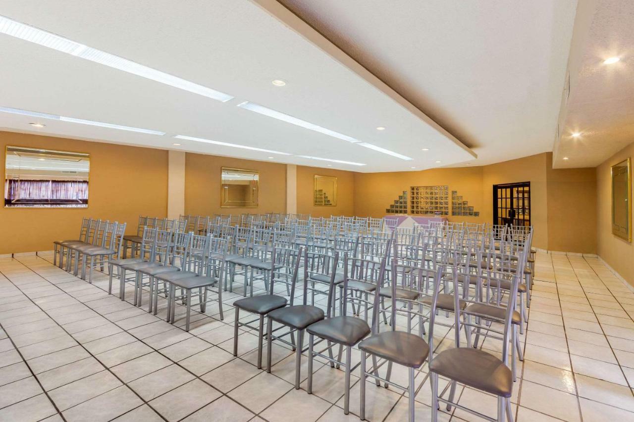 Quality Inn Piedras Negras Extérieur photo